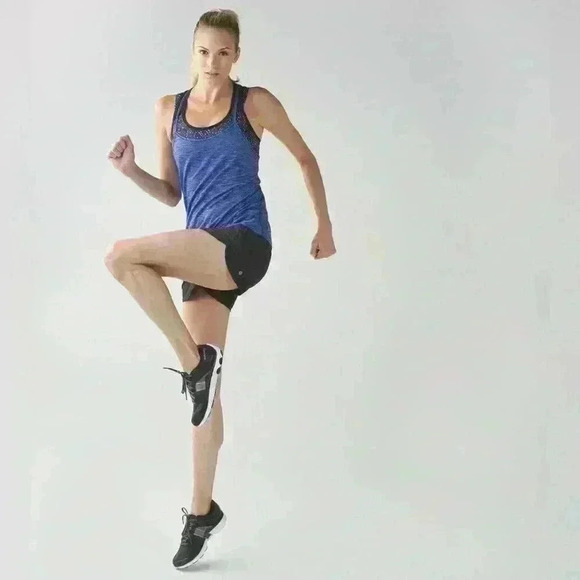 Lululemon Tough It Out Tank
Heathered Sapphire Blue/ButterflTexture Blck/White - Picture 3 of 13